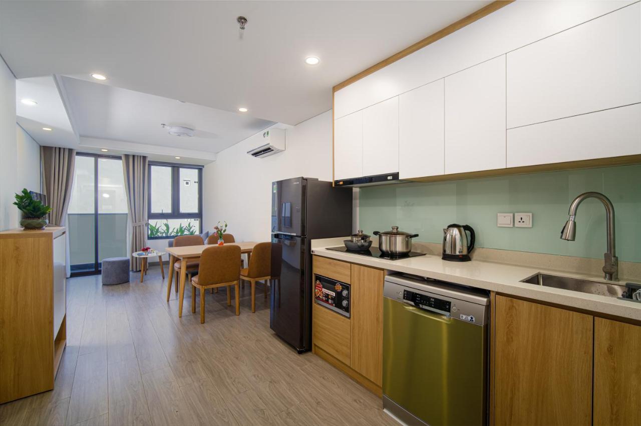 Hsuites Riverside Hotel And Apartment Da Nang Room photo